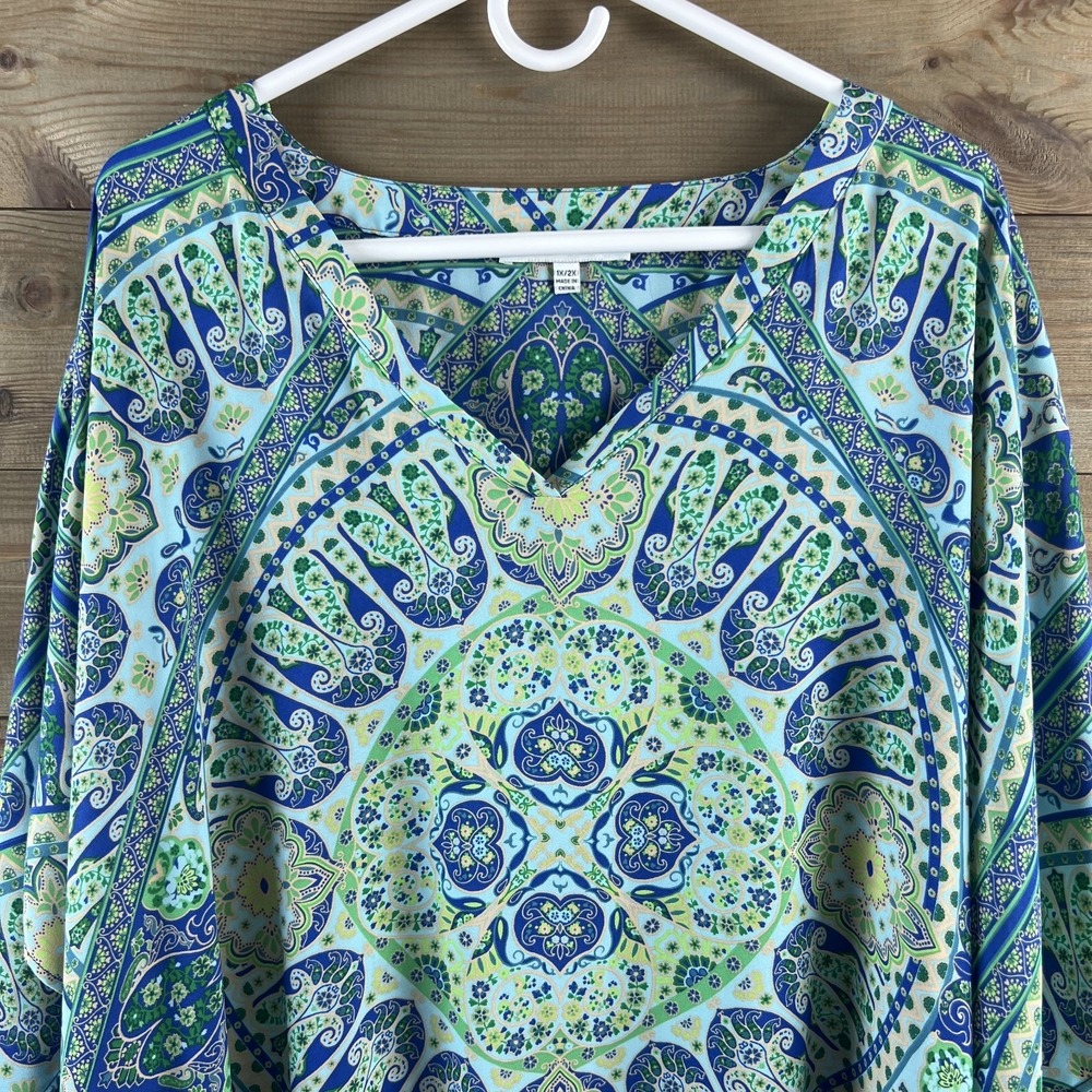 Rose + Olive Womens Shirt Medallion Print Dolman Sleeve Tunic Blouse Size 1X 2X - Picture 2 of 7